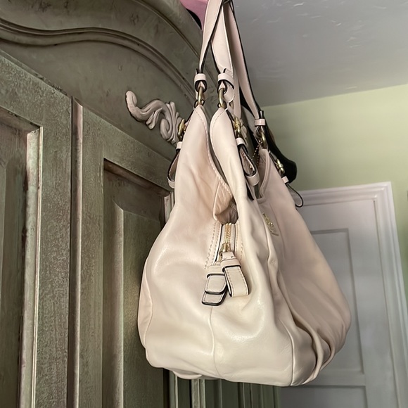 Authentic Coach, Madison, Maggie collection, shoulder bag - Picture 3 of 12